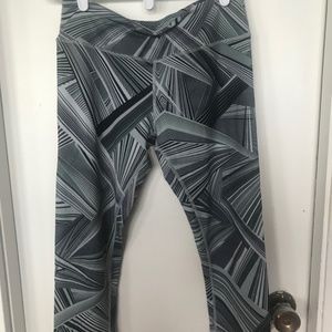 Zumba Fitness crop length leggings
